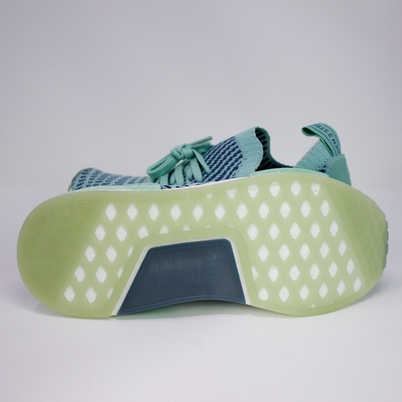 Women's Adidas NMD_R1 STLT  PrimeKnit Ash Green - Picture 8 of 8